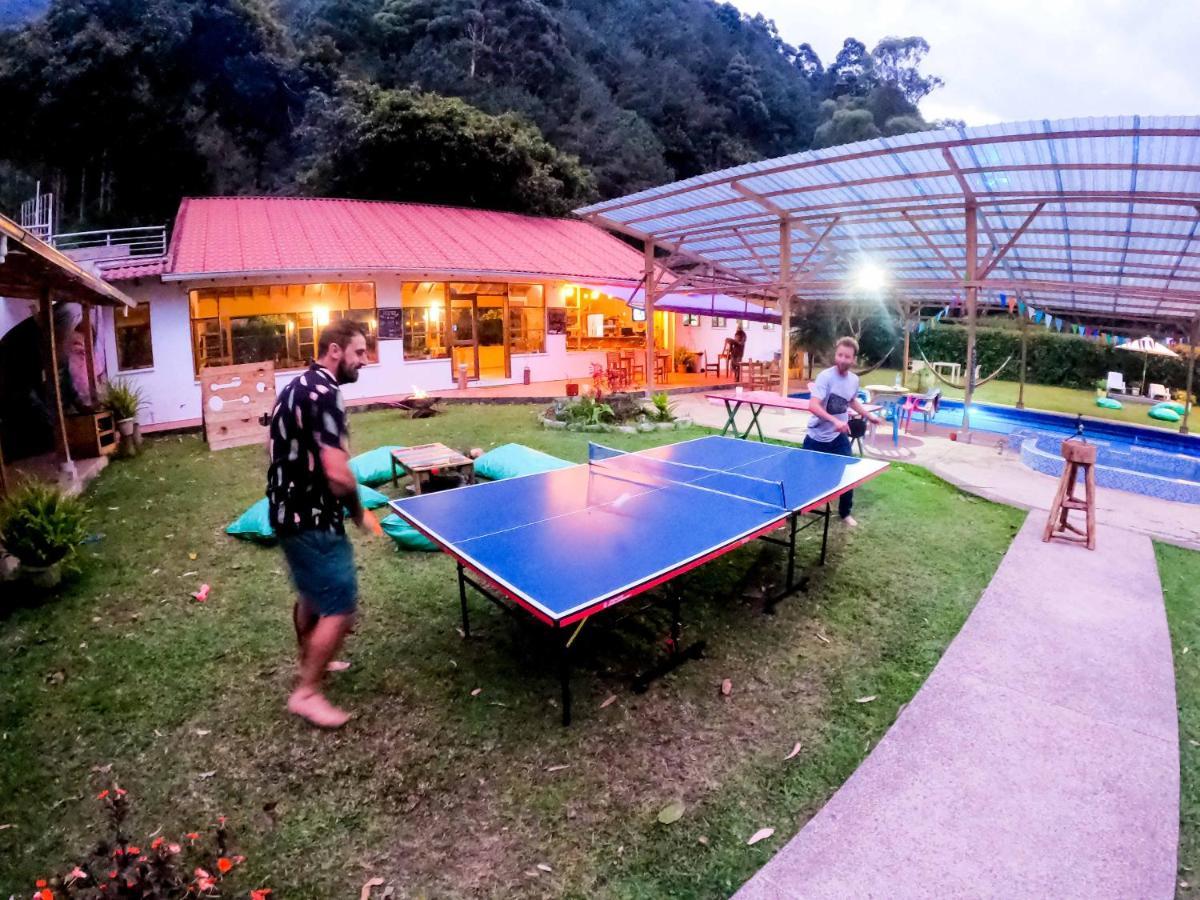 Mama Tungu Hostel Baños Esterno foto