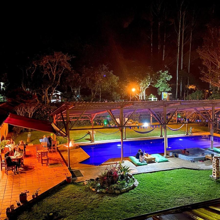 Mama Tungu Hostel Baños Esterno foto